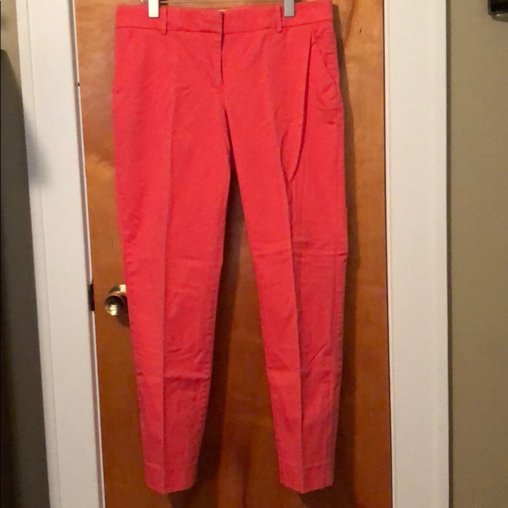 10 Tall Coral Cafe Capri Pants